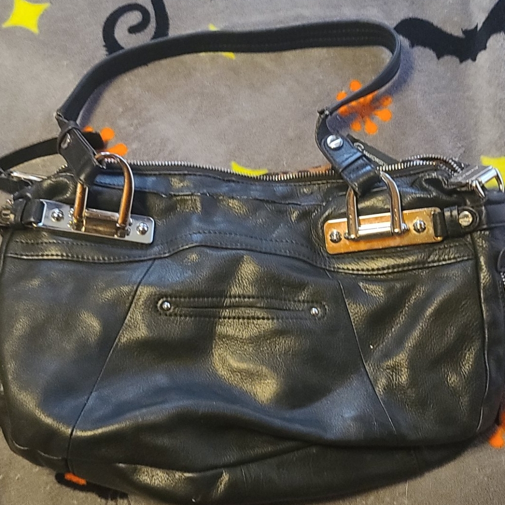 B Makowsky purse